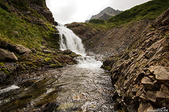 waterfalls tour and travel