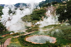 tour to geysers in Russia