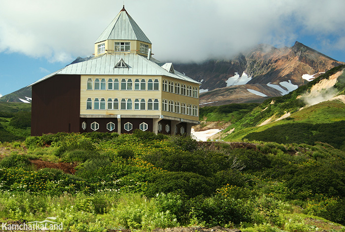 Mutnovsky volcano.