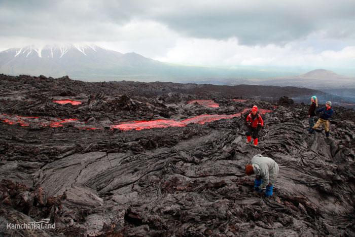 The eruption of Plosky Tolbachik.